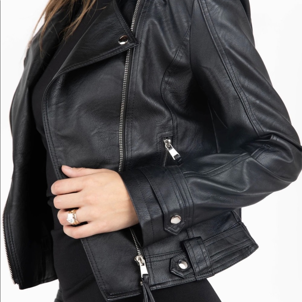 Kittenish faux leather jacket